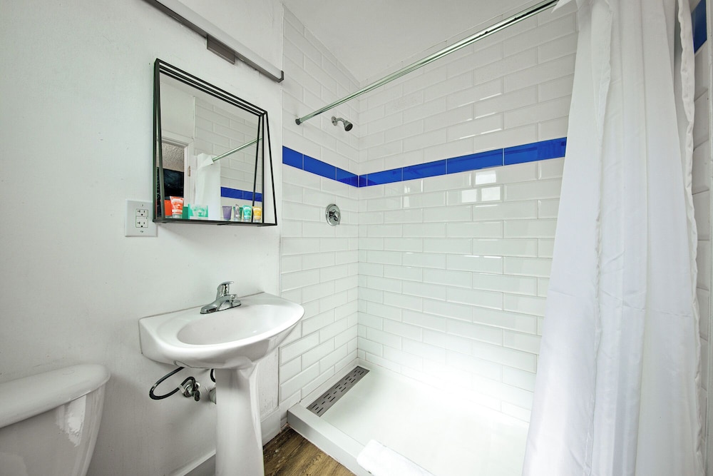 Downtowner Boutique Hotel - photo 12