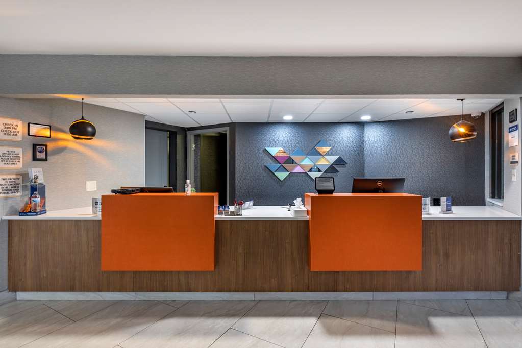 Best Western Plus St. Louis West Westport - photo 40