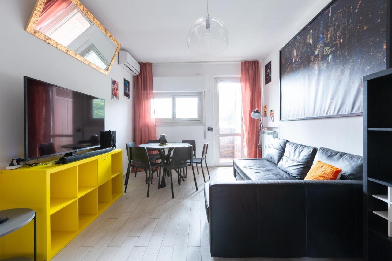 Easytopstay San Siro Large Flat — 4-Star Luxury Hotel in Milan, Italy