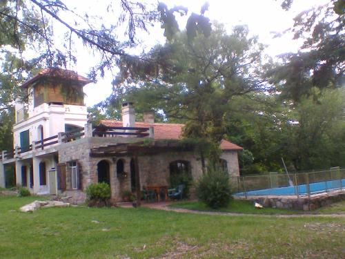 Casa Soleares — 4-Star Luxury Hotel in Villa Las Rosas, Argentina
