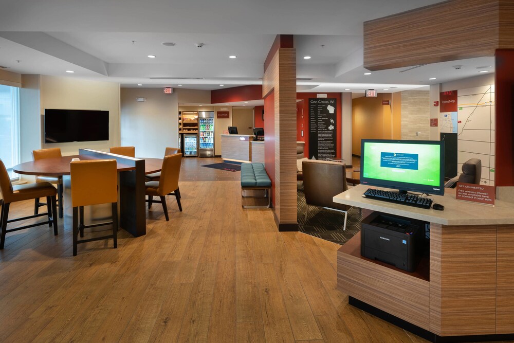 TownePlace Suites by Marriott Milwaukee Oak Creek - photo 46