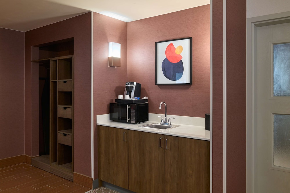 Hilton Garden Inn Bloomington - photo 21