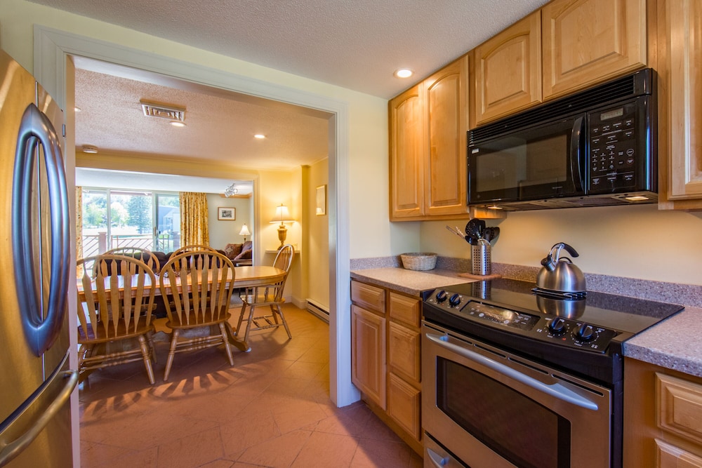 Smugglers' Notch Resort Private Suites - photo 51