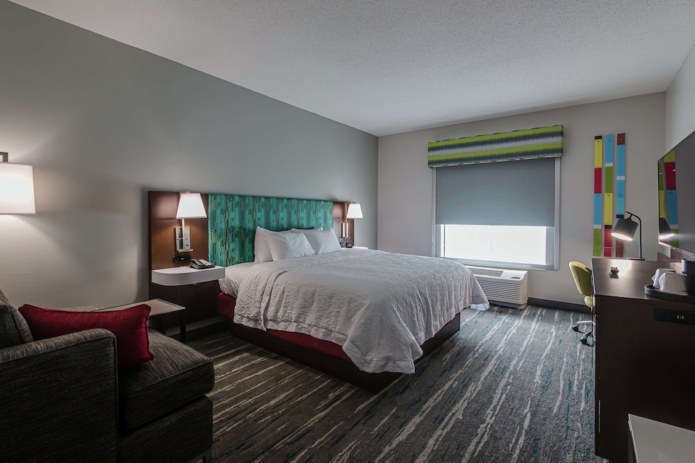 Hampton Inn Oak Grove Fort Campbell - photo 11