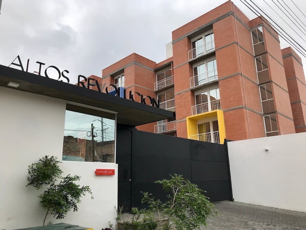 Torres Altos Revolución Tlaquepaque — 4-Star Luxury Hotel in Tlaquepaque, Mexico