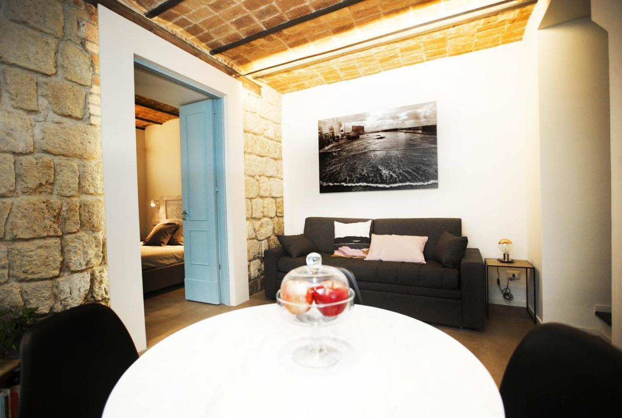 Home Suite Home — 4-Star Luxury Hotel in Naples, Italy