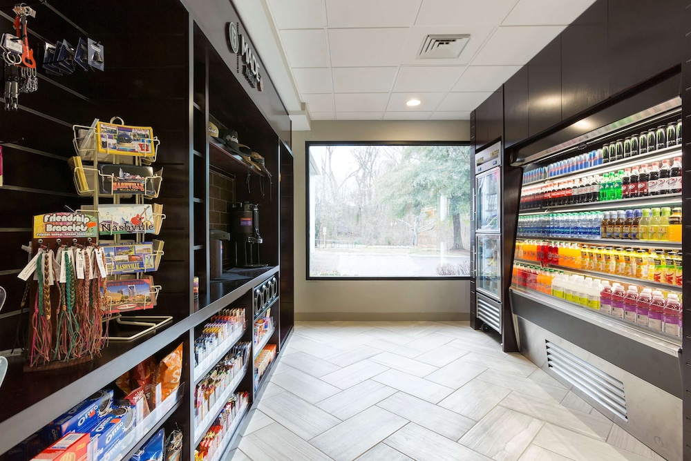DoubleTree Suites by Hilton Nashville Airport - photo 32