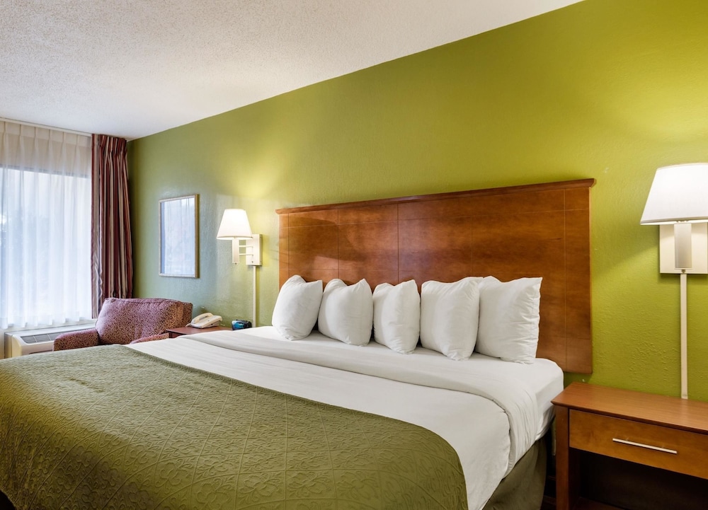 Quality Inn Blytheville I 55 - photo 3