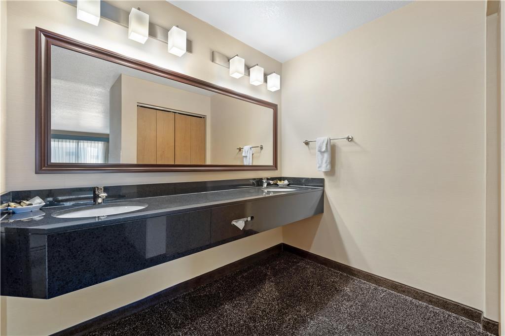 Best Western Plus City Center - photo 36