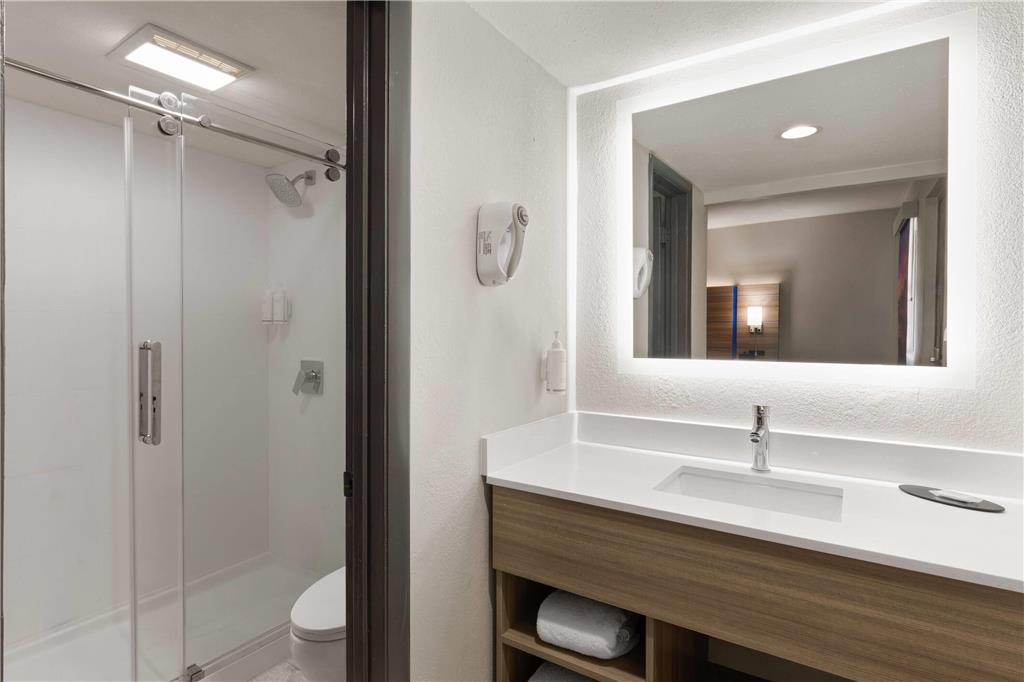 La Quinta Inn by Wyndham Nashville South - photo 35