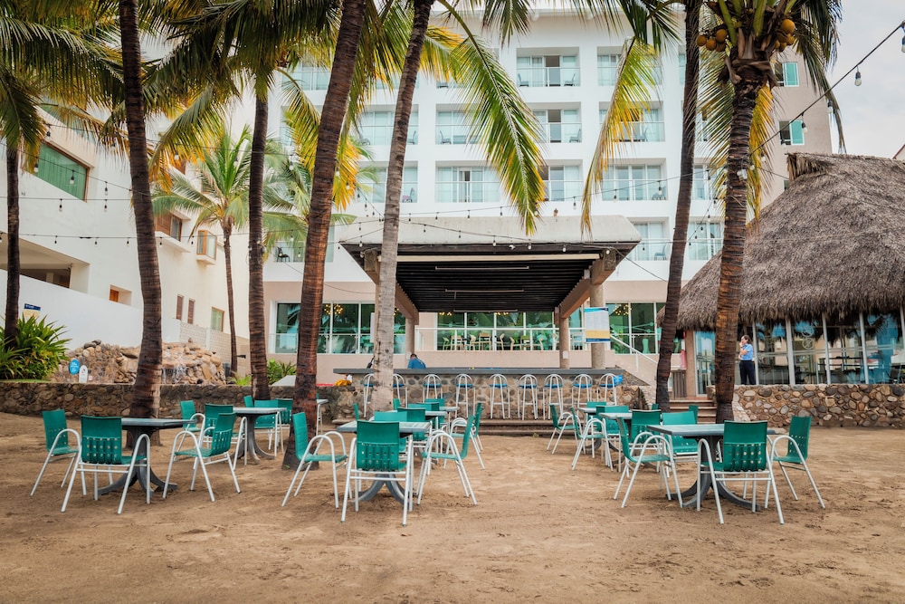 Beach bar
