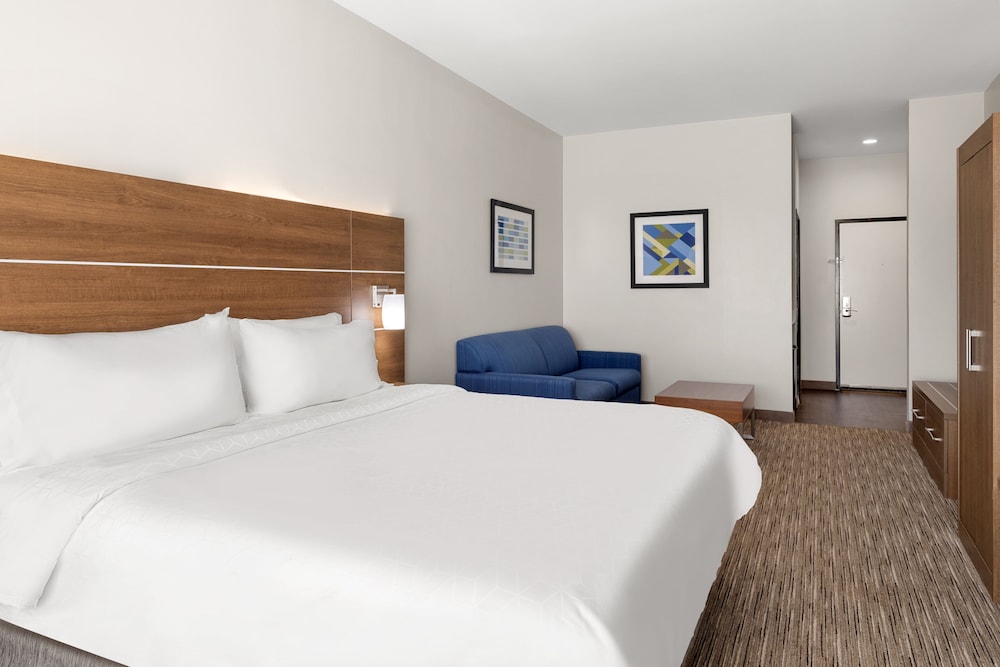 Holiday Inn Express Hotel & Suites Graham by IHG - photo 22
