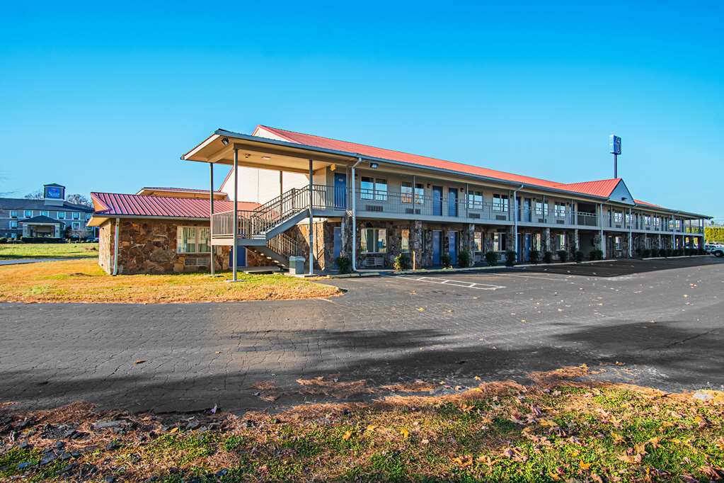 Motel 6 Manchester TN - photo 4