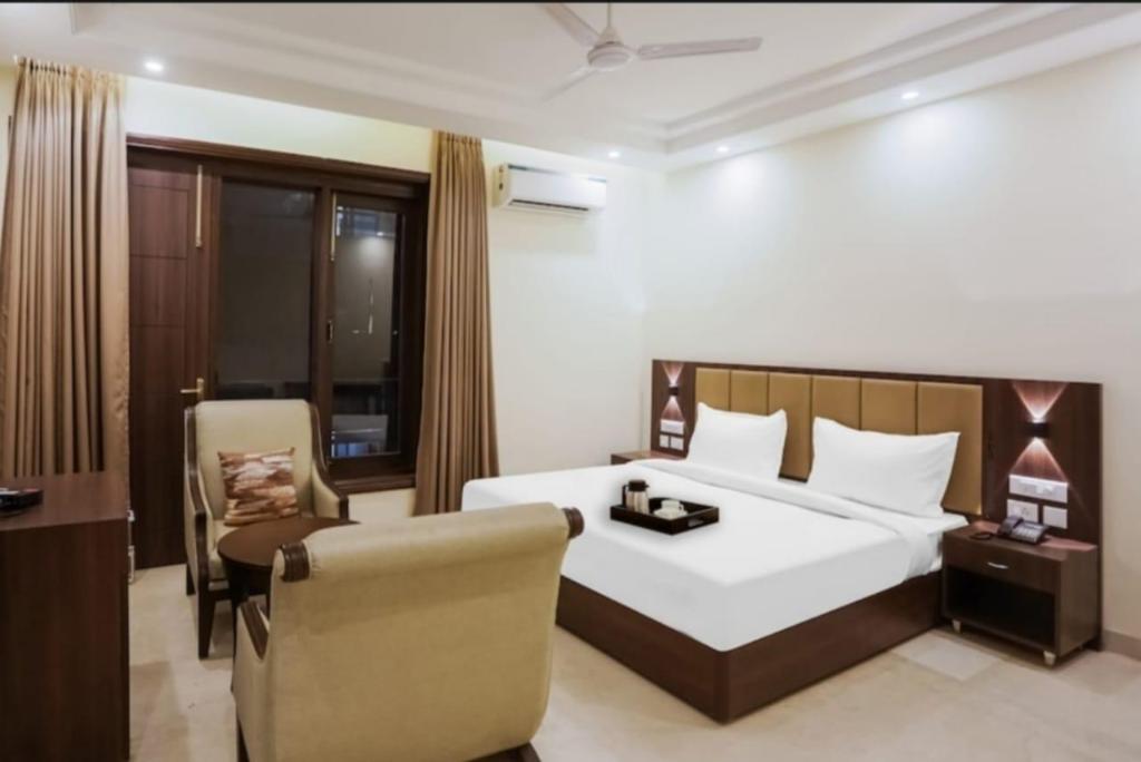 Akshay Hotel