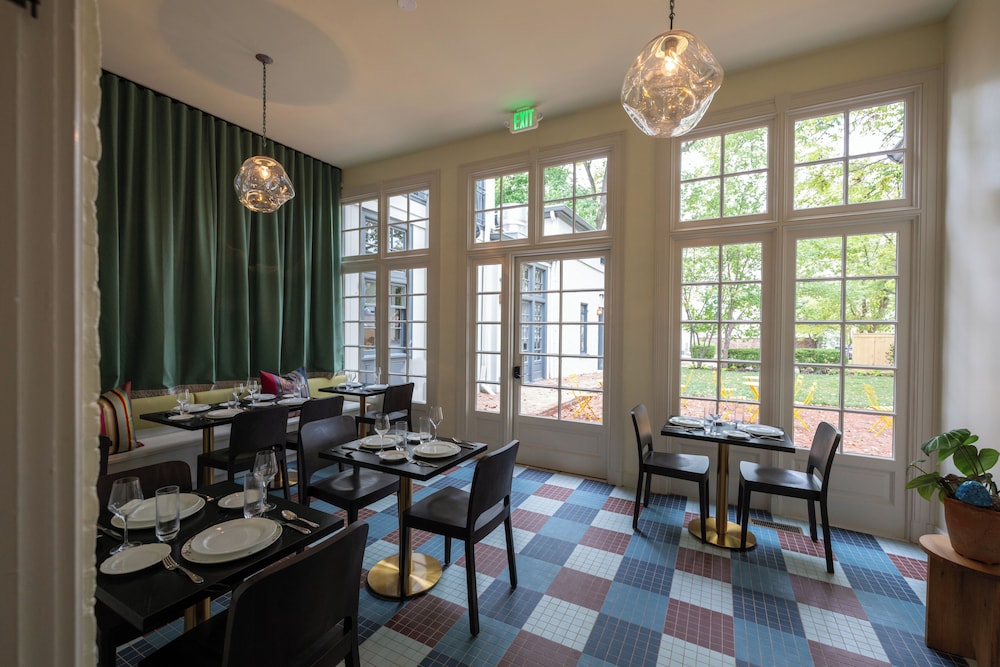 The Ashbrook Hotel - photo 58