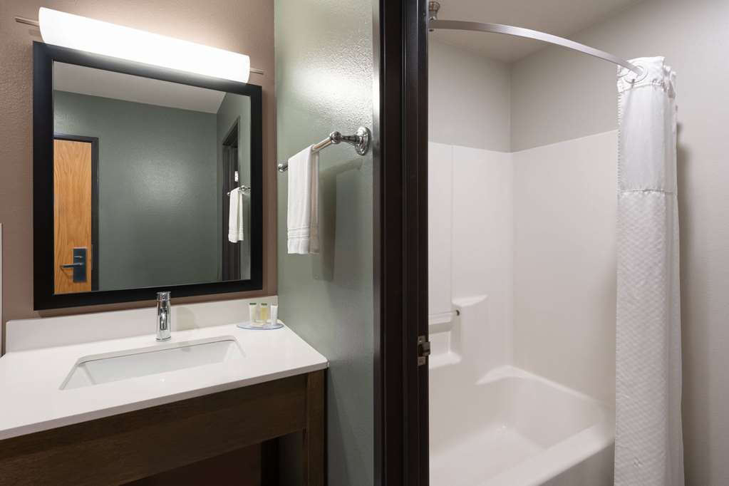 Super 8 by Wyndham Big Timber - photo 16