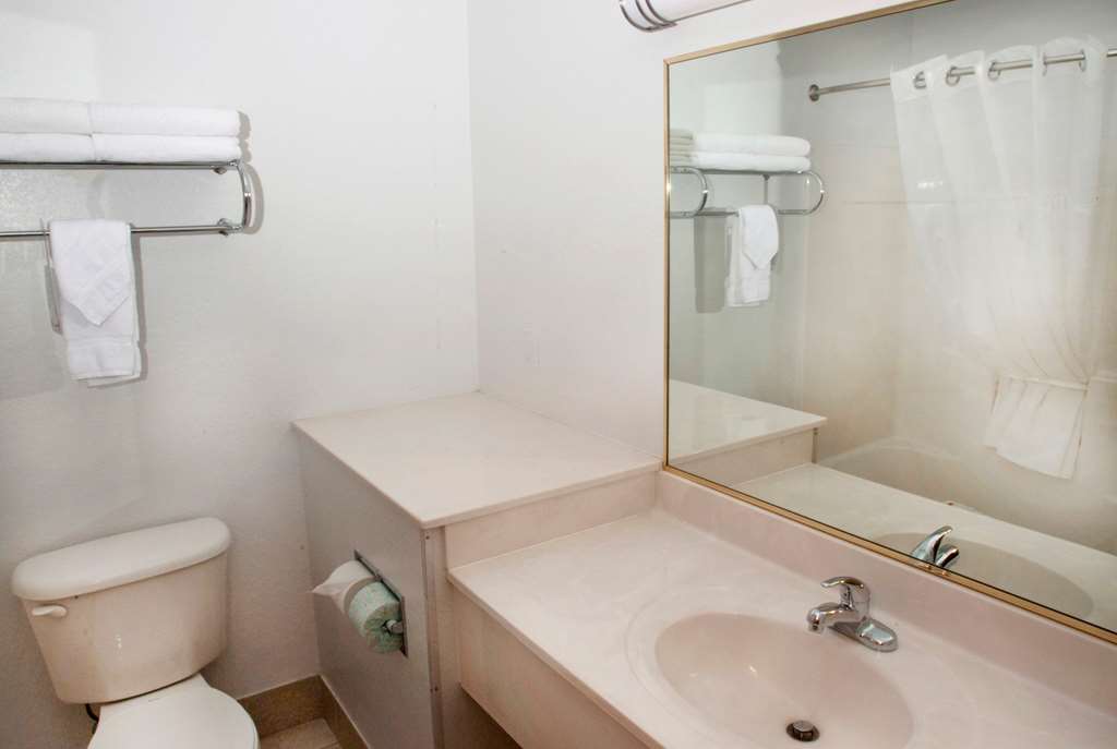 Ramada by Wyndham Keystone Near Mt Rushmore - photo 27