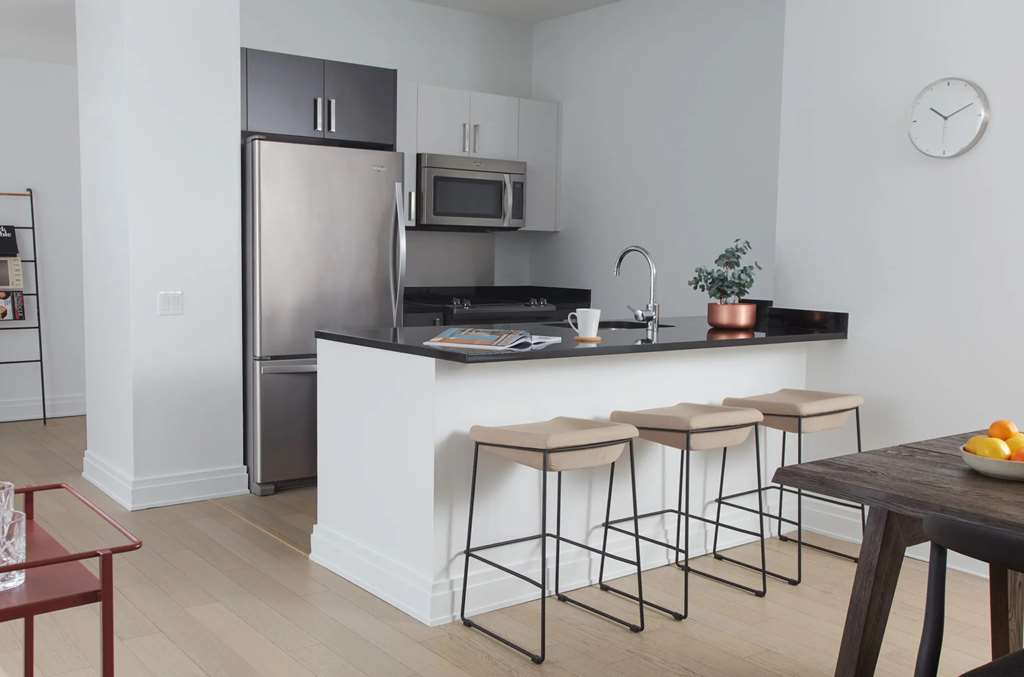 Mint House at 70 Pine - photo 10