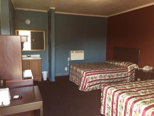 Avalon Motel - photo 16