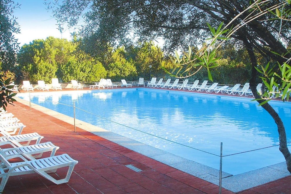 Apartment in Porto Rotondo Near Sandy Beach — 4-Star Luxury Hotel in Olbia, Italy