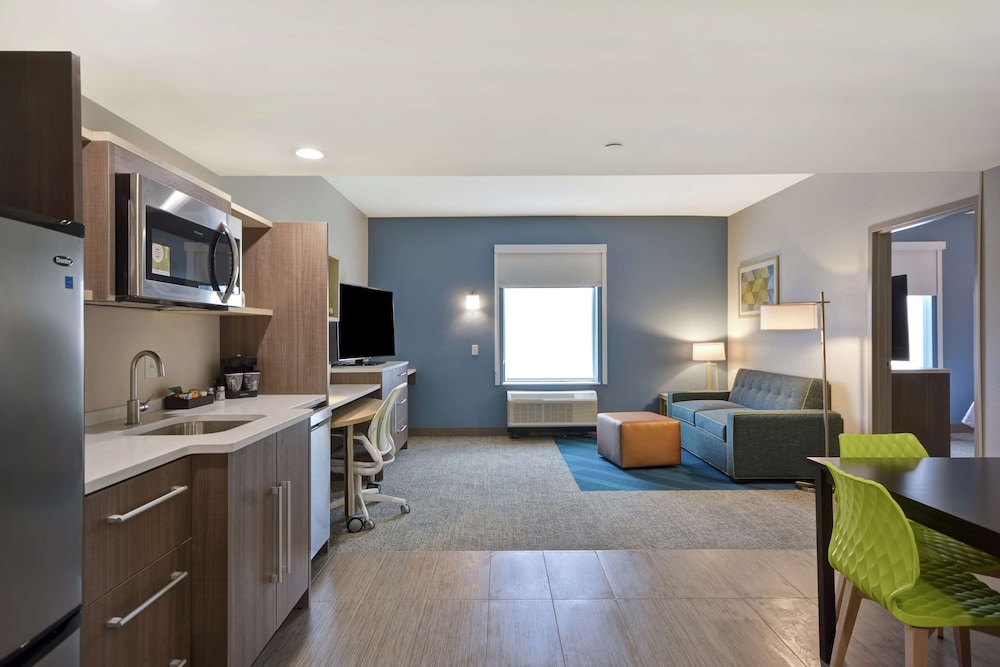 Home2 Suites by Hilton Dayton South - photo 10