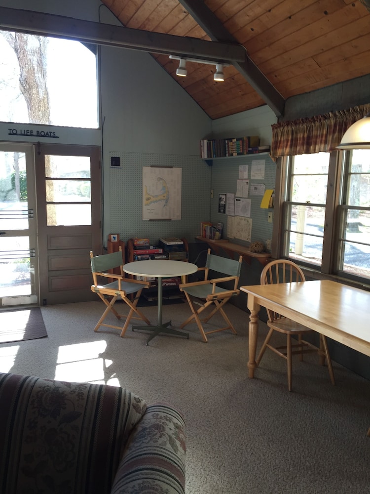 Midway Motel & Cottages - photo 17