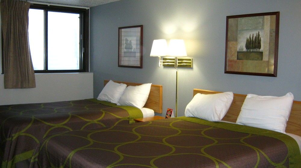 Bison Inn and Suites - photo 10
