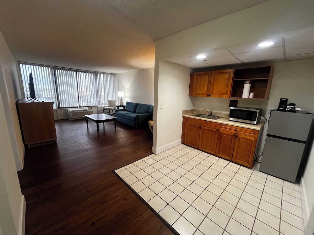 The View Studio Suites and Event Venue - photo 17