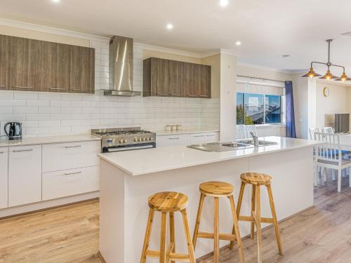 21 Peninsula View — Cowes — photo 3