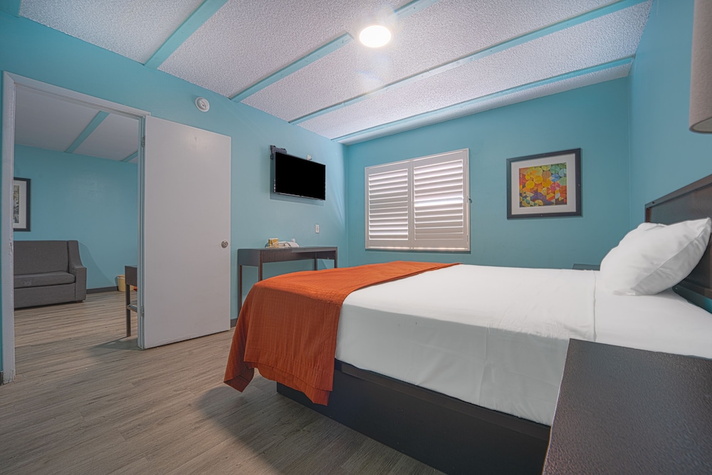 NOHO Hotel near Universal Studios Hollywood - photo 20