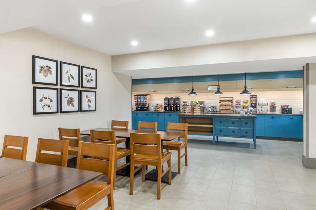 Country Inn & Suites by Radisson Atlanta Airport South GA - photo 42