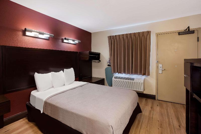 Quality Inn Elk Grove Sacramento - photo 32