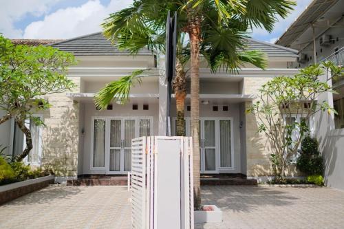 Kays Homestay Jogja — 4-Star Luxury Hotel in Ngemplak, Indonesia