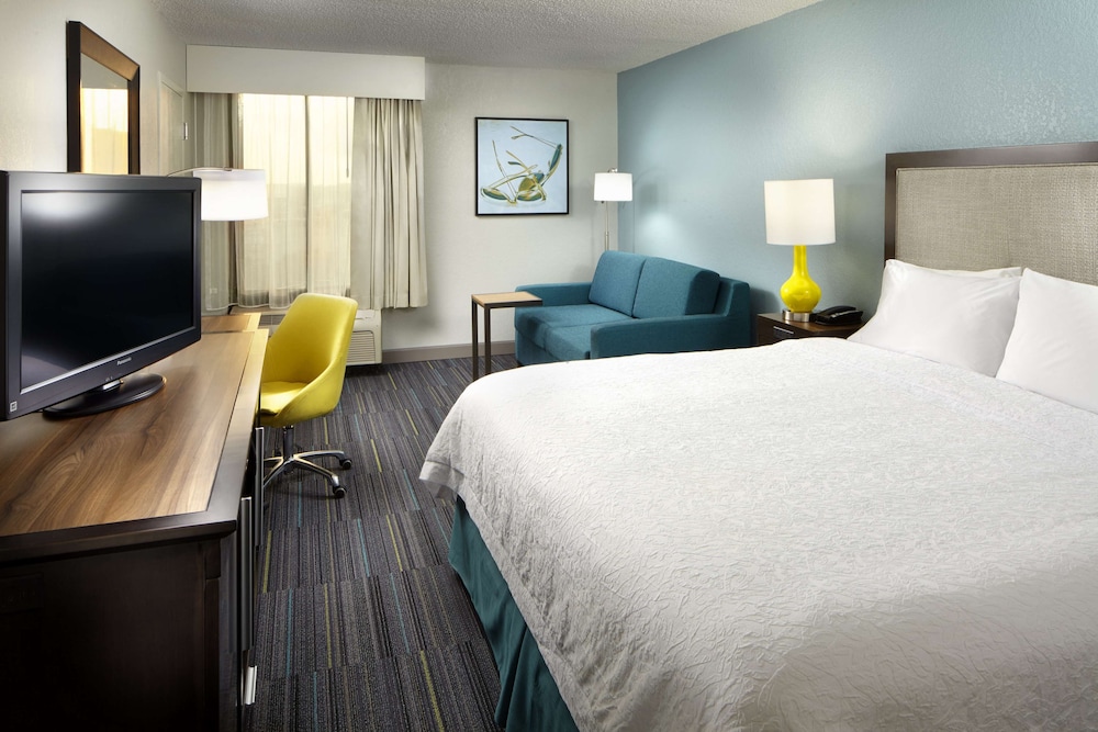 Hampton Inn Orlando Near Universal Blv International Dr - photo 7