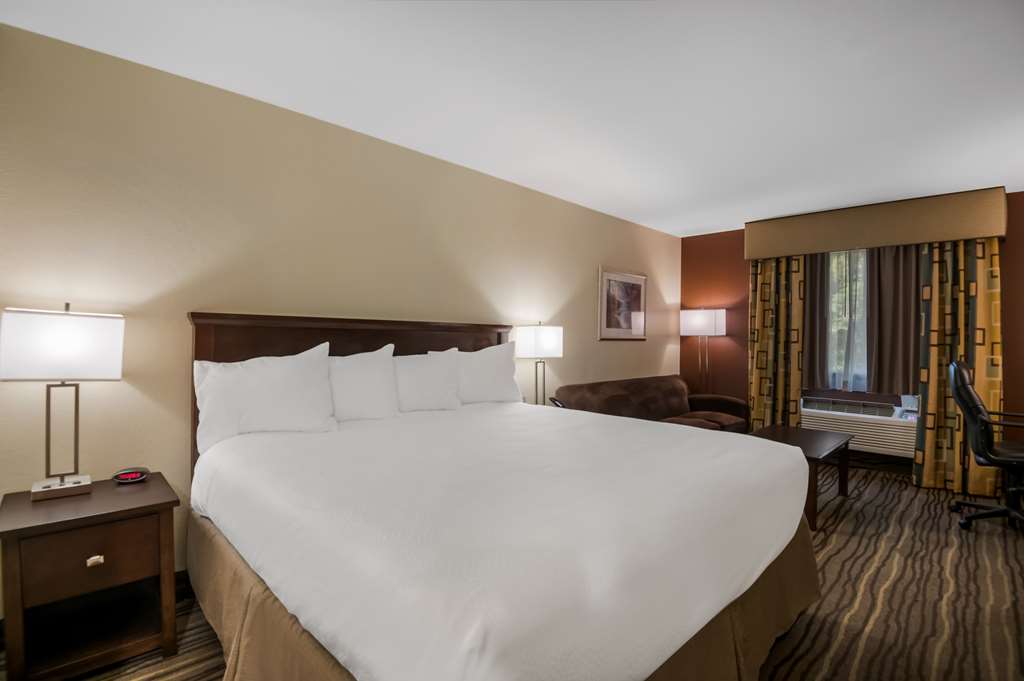 Best Western Cottage Grove Inn - photo 20