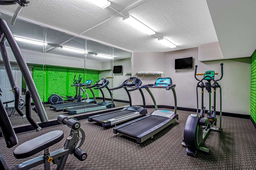 La Quinta Inn & Suites by Wyndham Tucson Airport - photo 8