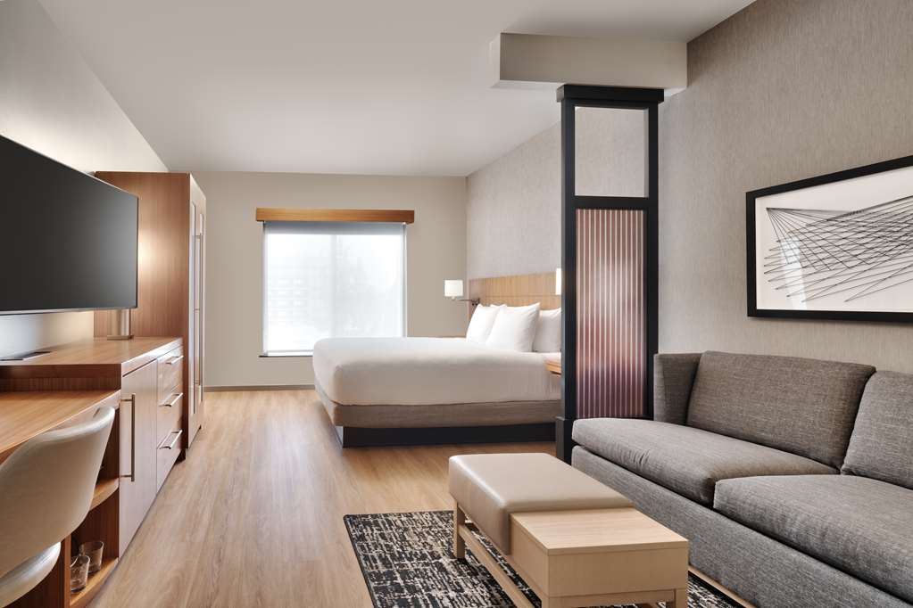 Hyatt Place at Anaheim Resort Convention Center - photo 40