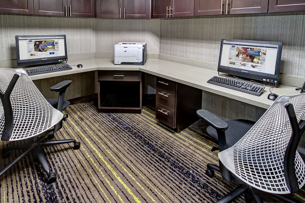 Hampton Inn & Suites Ada - photo 39