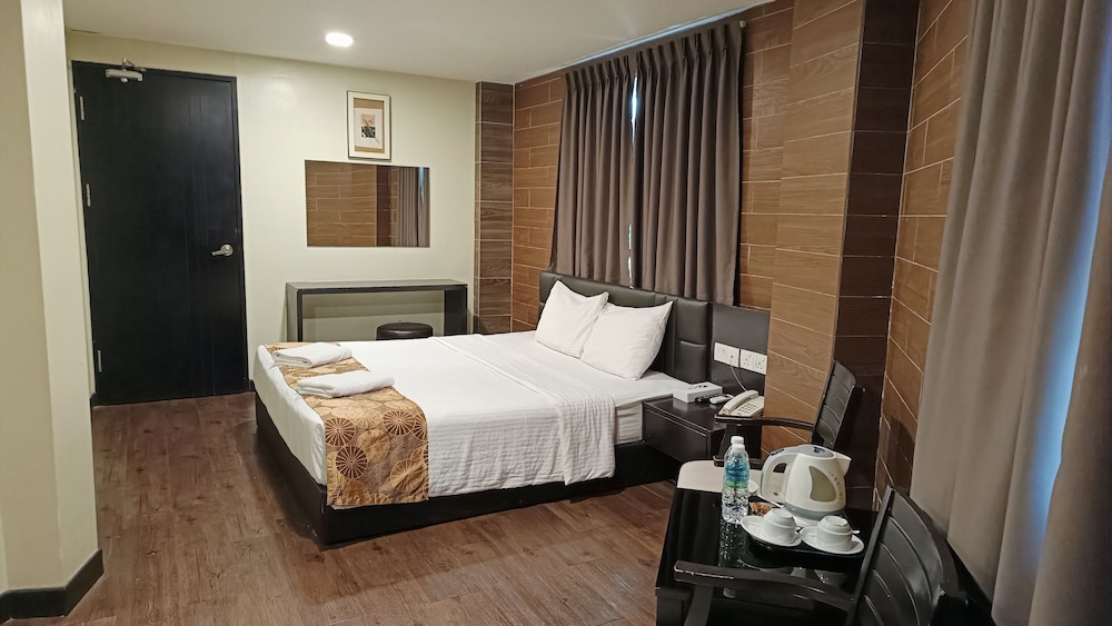The Corum View - carbon neutral hotel in George Town