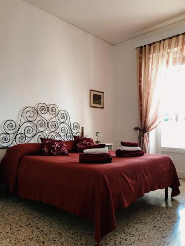 Casa Zi' Peppe — 4-Star Luxury Hotel in Capranica, Italy