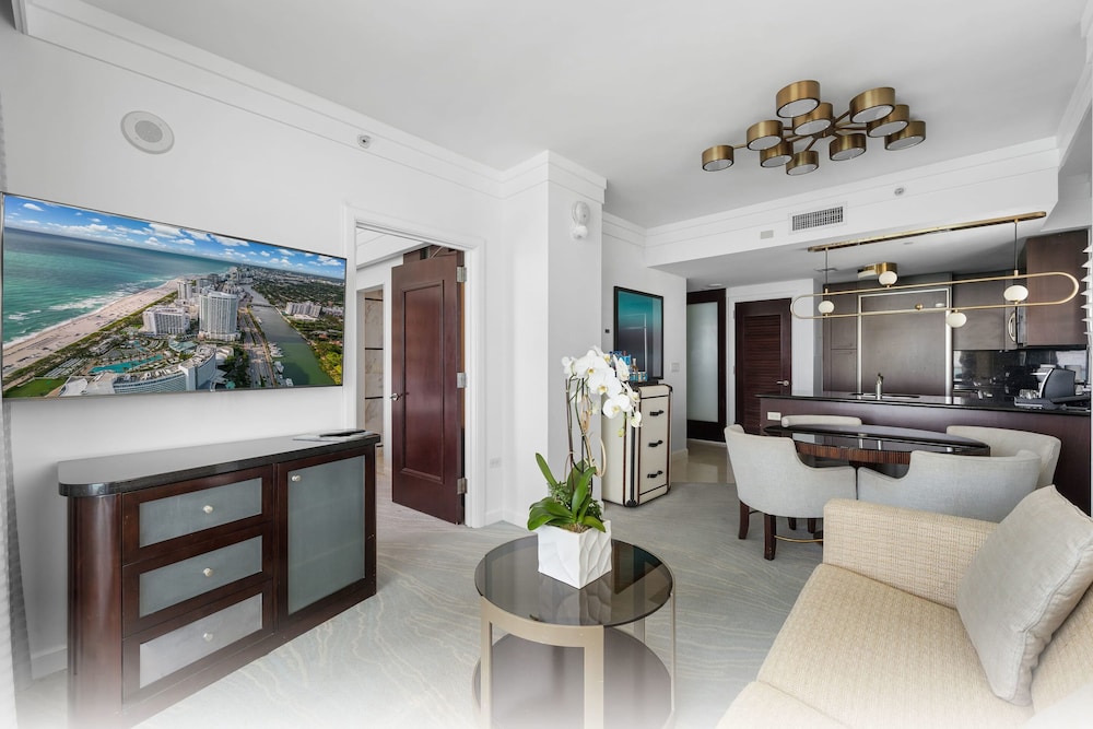 Fontainebleau Miami Beach Private Luxury Suites - photo 178