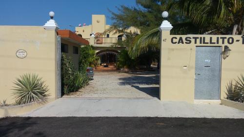 Castillito Kin Nah in Celestun, Mexico