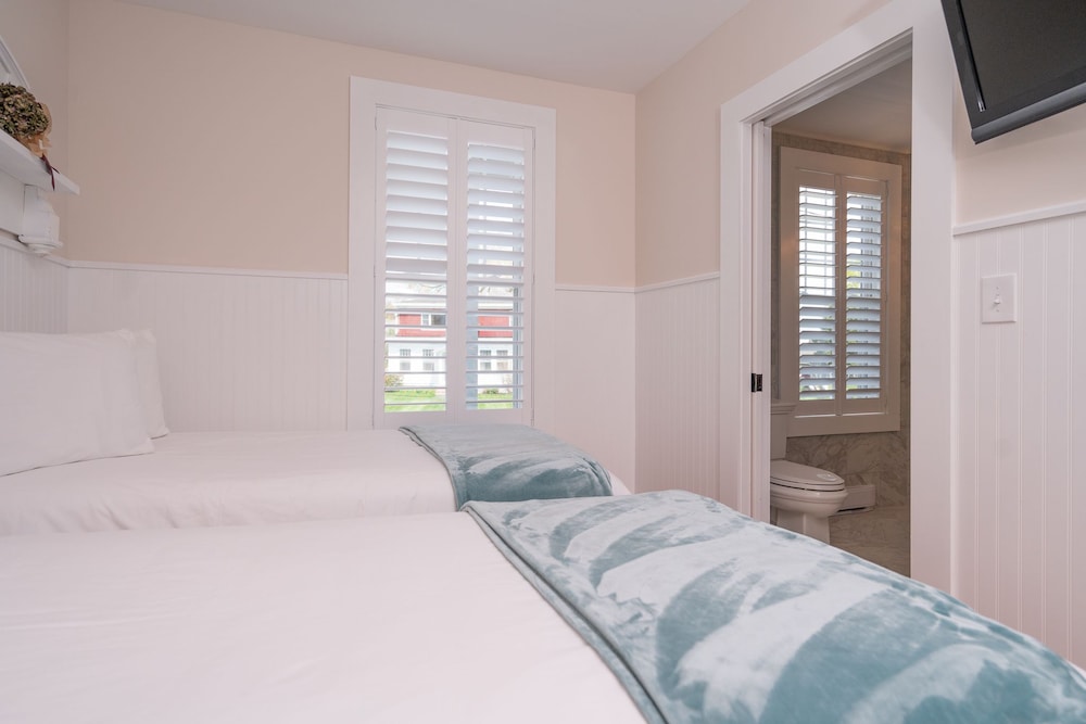 Marginal Way House Hotel - photo 12