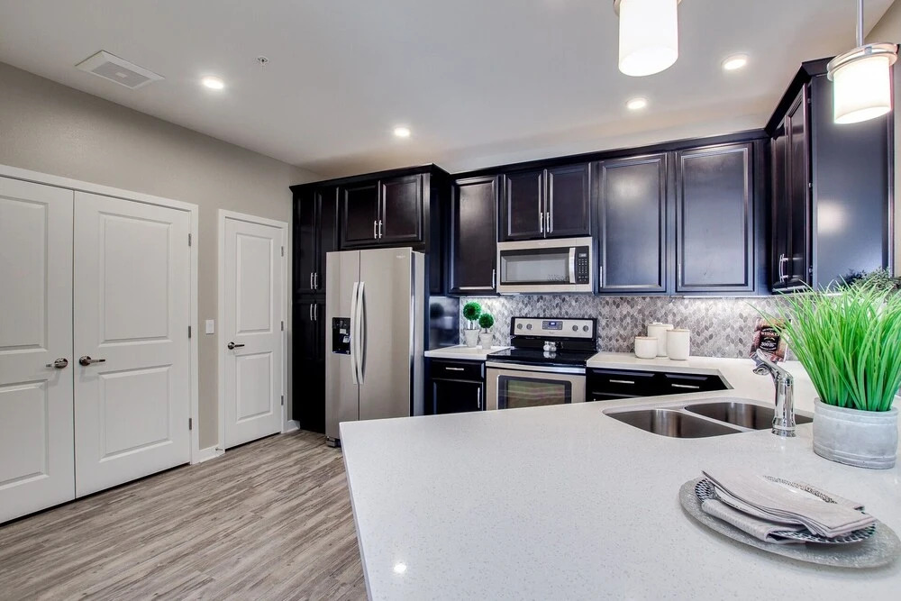 Gorgeous Condo Large Resort Pool & Mountain Views Book Asap 30 Night Min By Redawning - photo 15
