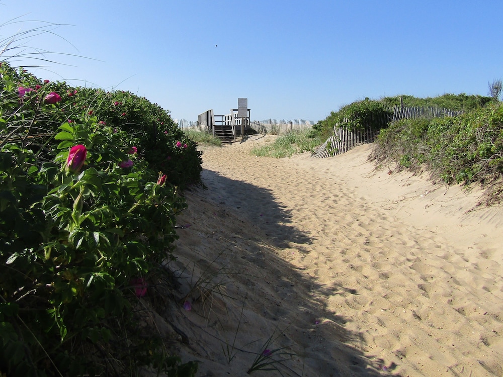 Sole East Beach - photo 18