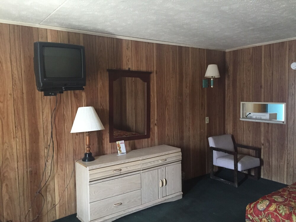 Coral Sands Motel - photo 9