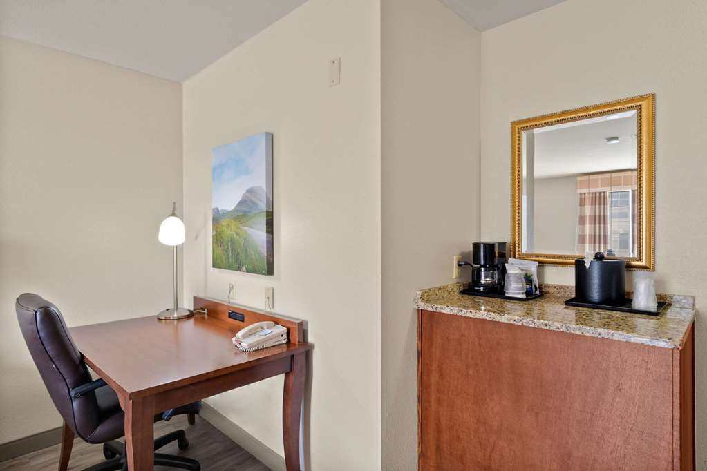Country Inn & Suites by Radisson Greeley CO - photo 14