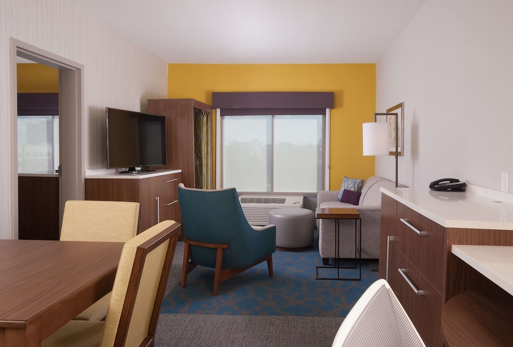Home2 Suites by Hilton Atlanta Perimeter Center - photo 11