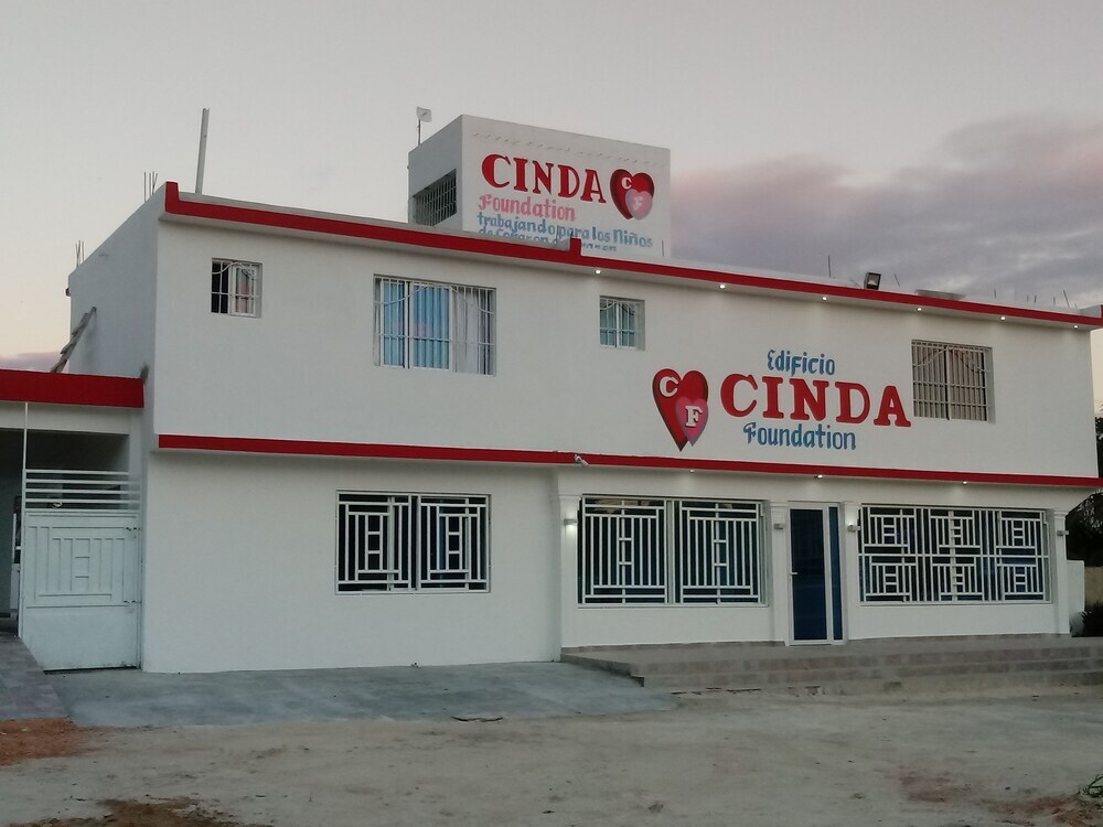 Edificio Cinda Foundation — San Rafael Del Yuma