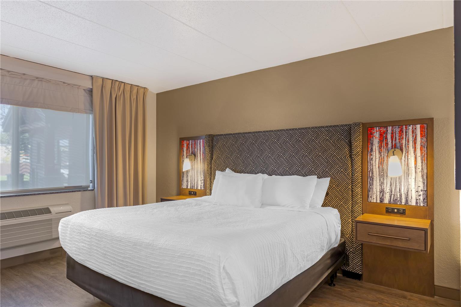 Best Western Plus McCall Lodge & Suites - photo 3